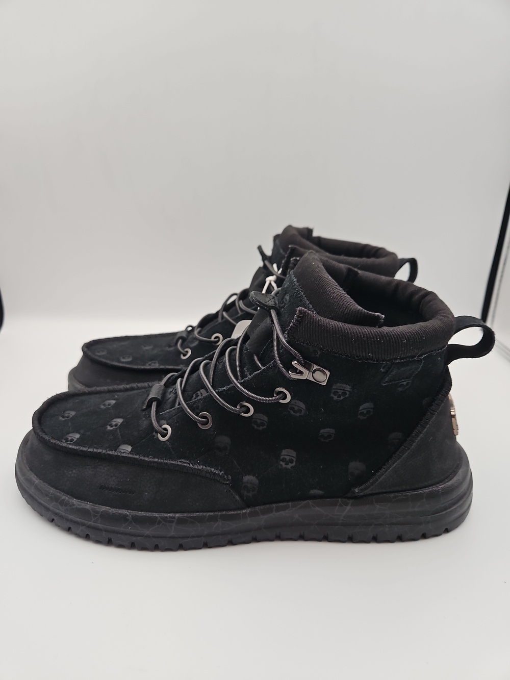 Hey Dude Black Skull-Print Men’s Trek Boots